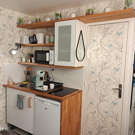 Studio Magnifique: Central City Retreat with AC & Bike Options Montargis Exterior photo